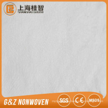 Materia prima no tejida tipo S Tejido no tejido no tejido spunlace en relieve 100% poliéster con buen absorbente para toallitas húmedas